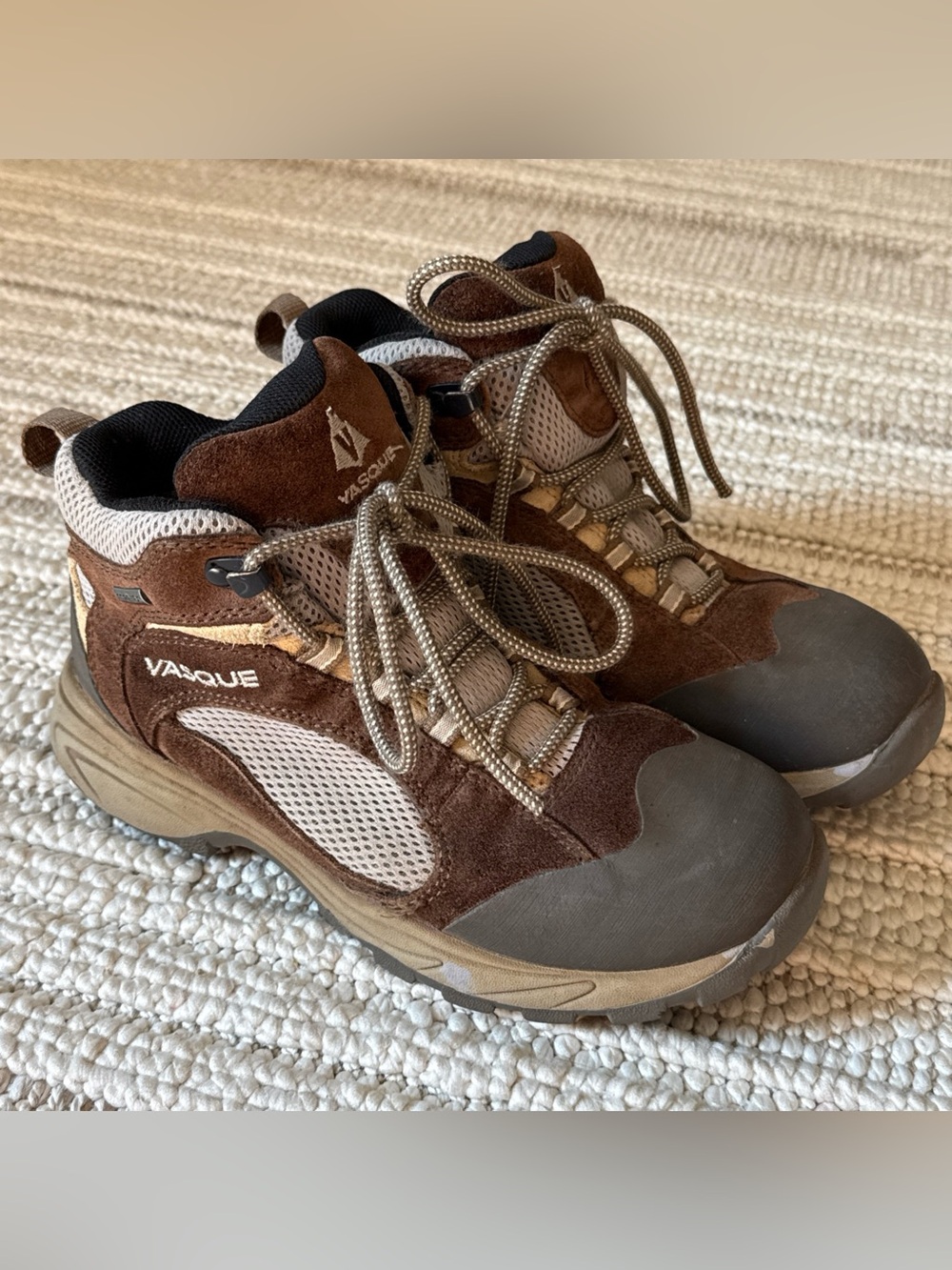 Vasque Womens Size 7 Brown Leather Goretex Hiking Trail Boots 7215 High Top